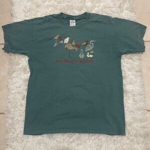 VINTAGE GILDAN Activewear Ultra Cotton Mens Large Green Graphic Tshirt